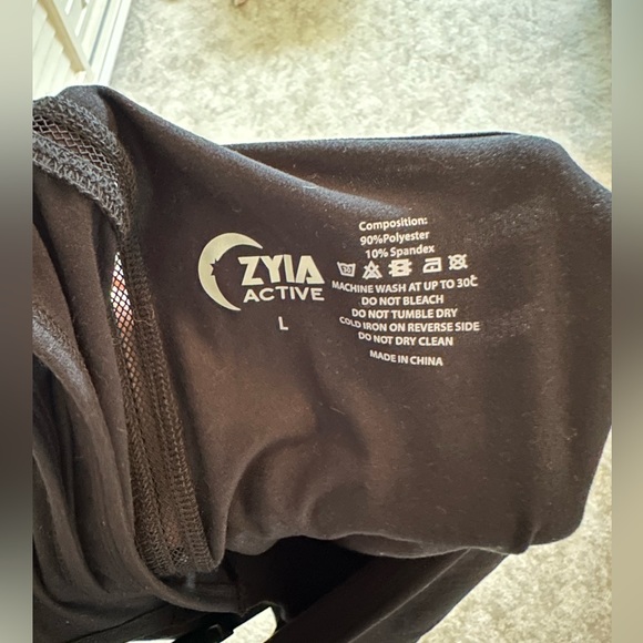 Zyia Active Effortless Black Racerback Mesh Athletic Workout Tank Top Size L - Picture 5 of 5